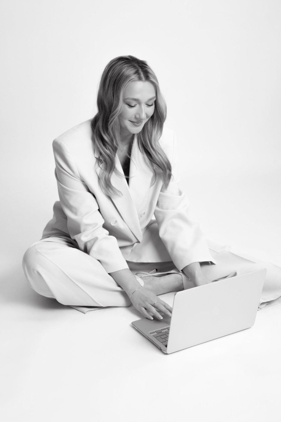Annemarie Wirt, Hochzeitsplanerin und Autorin des AM WEDDING Journals